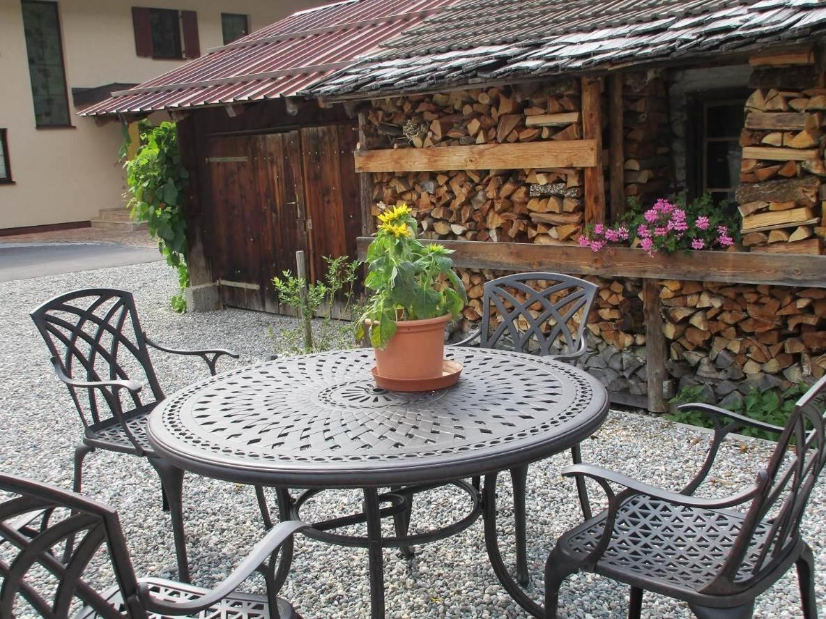 Ferienhaus Schwarzhans 쉬룬즈 외부 사진